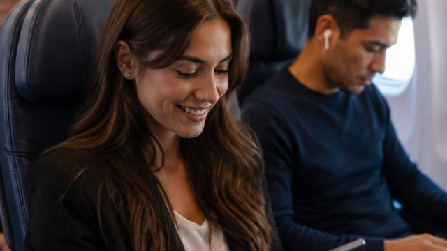 United Airlines Unveils Game-Changing Free Wi-Fi for Travelers