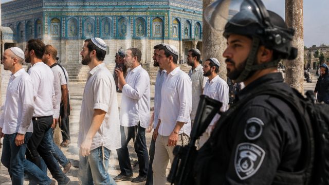 Tensions Rise as Settler Activity in Al-Aqsa Mosque Intensifies