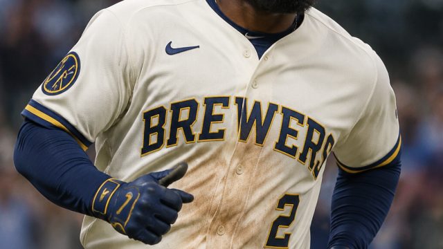 Milwaukee Brewers Say Goodbye to Luis Rengifo: A Season in Review